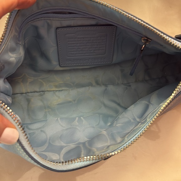 Coach Vintage Hampton Purse - Picture 9 of 10